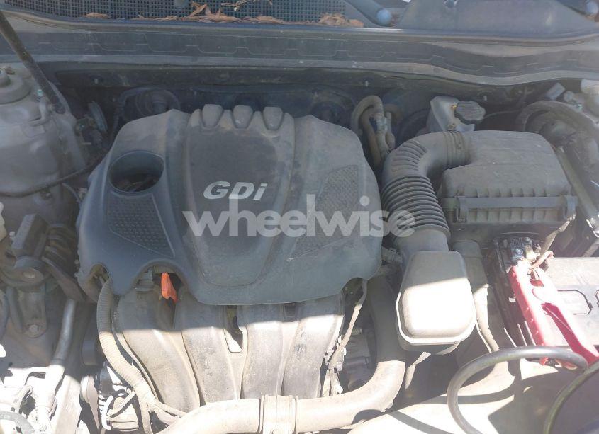 Photo 10 of 2013 Kia Optima LX (VIN 5XXGM4A74DG216153)