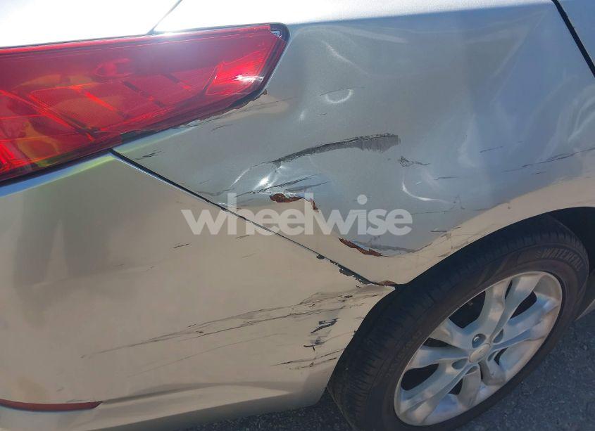 Photo 6 of 2013 Kia Optima LX (VIN 5XXGM4A74DG216153)