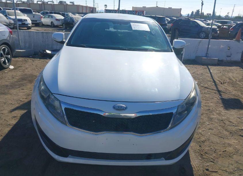 Photo 6 of 2013 Kia Optima LX (VIN 5XXGM4A74DG235026)