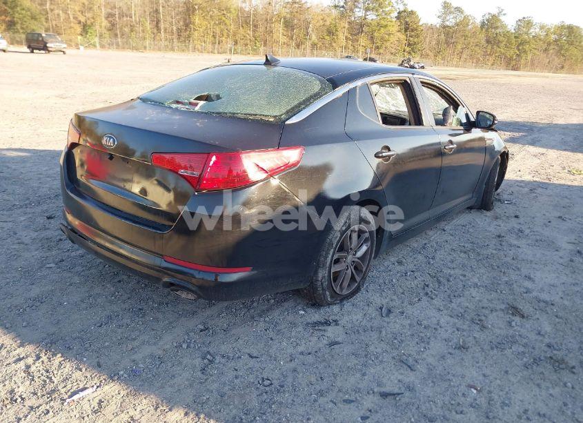 Photo 4 of 2013 Kia Optima LX (VIN 5XXGM4A74DG247841)