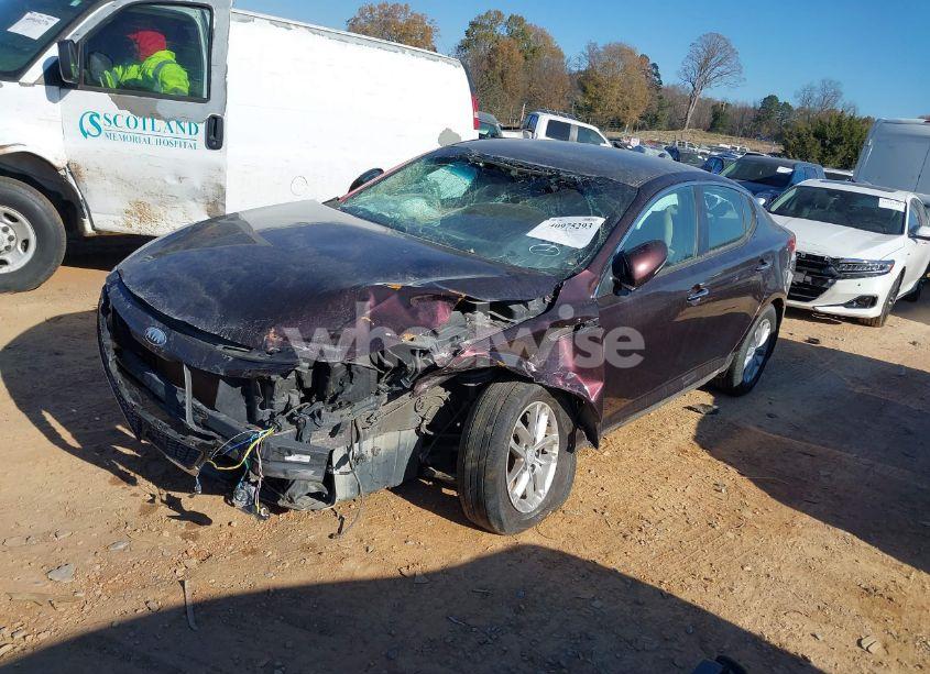 Photo 2 of 2013 Kia Optima LX (VIN 5XXGM4A74DG257866)