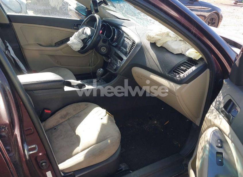 Photo 5 of 2013 Kia Optima LX (VIN 5XXGM4A74DG257866)