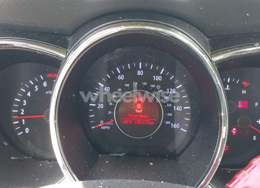 Photo 7 of 2013 Kia Optima LX (VIN 5XXGM4A74DG257866)