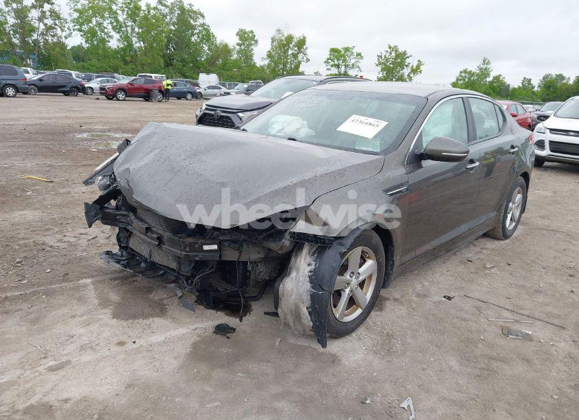 Photo 2 of 2014 Kia Optima LX (VIN 5XXGM4A74EG271218)