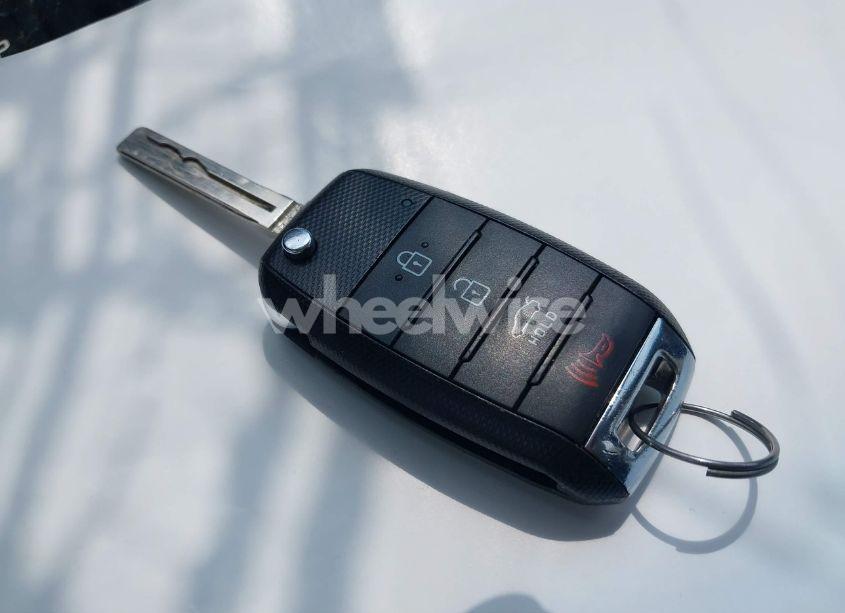 Photo 11 of 2014 Kia Optima LX (VIN 5XXGM4A74EG286429)