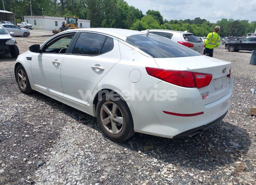 Photo 3 of 2014 Kia Optima LX (VIN 5XXGM4A74EG317632)