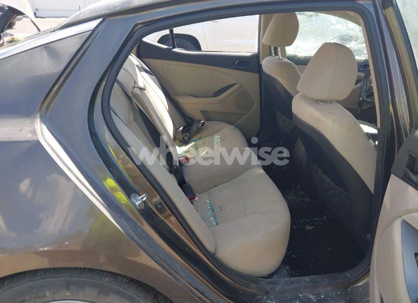 Photo 8 of 2014 Kia Optima LX (VIN 5XXGM4A74EG340960)