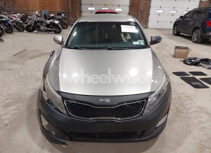 Photo 12 of 2015 Kia Optima LX (VIN 5XXGM4A74FG355766)
