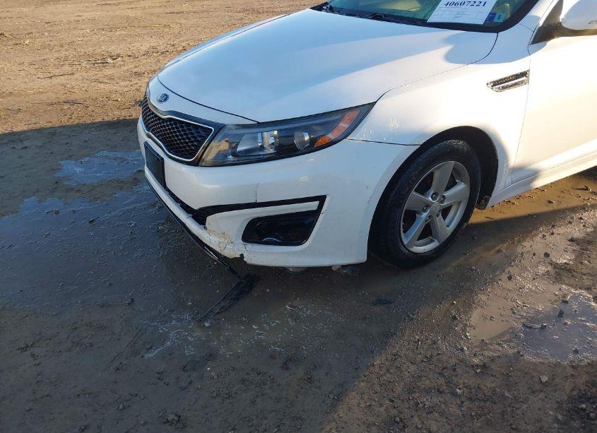 Photo 6 of 2015 Kia Optima LX (VIN 5XXGM4A74FG360563)