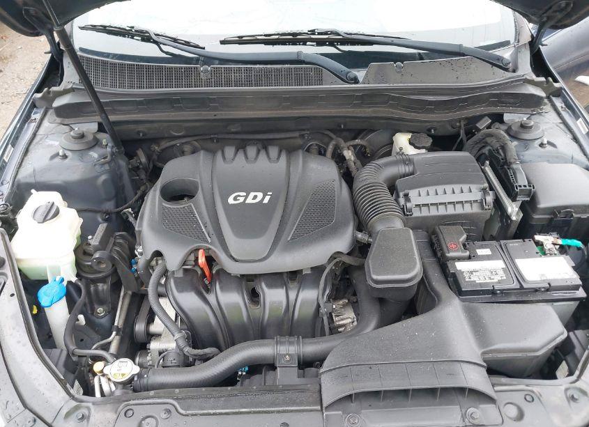 Photo 10 of 2015 Kia Optima LX (VIN 5XXGM4A74FG362667)