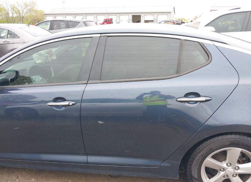 Photo 14 of 2015 Kia Optima LX (VIN 5XXGM4A74FG362667)