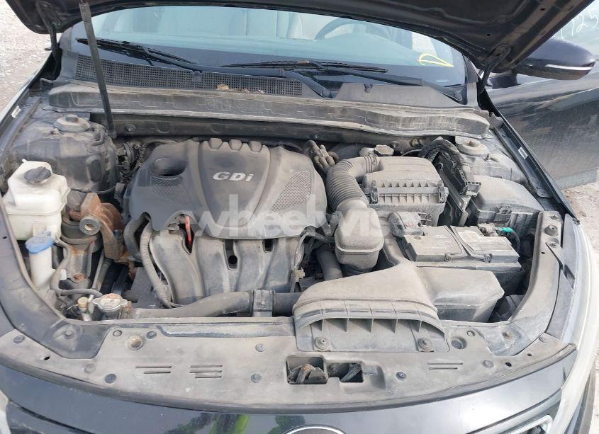 Photo 10 of 2015 Kia Optima LX (VIN 5XXGM4A74FG369781)