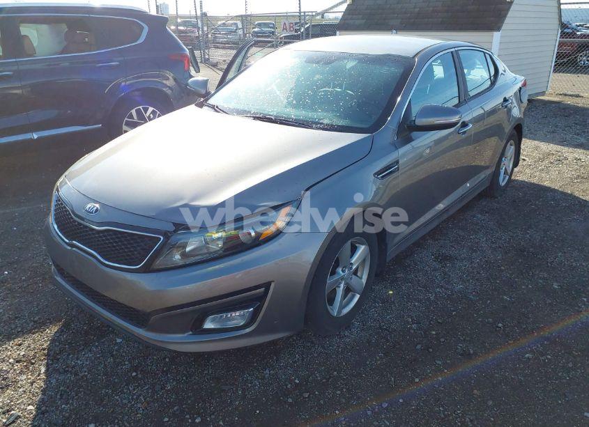 Photo 2 of 2015 Kia Optima LX (VIN 5XXGM4A74FG382238)