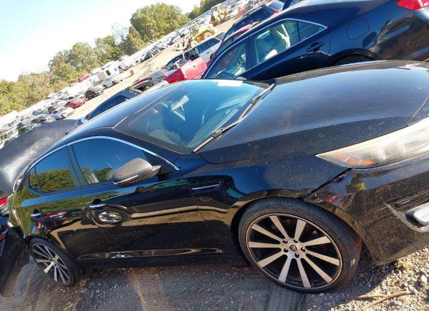 Photo 13 of 2015 Kia Optima LX (VIN 5XXGM4A74FG384586)