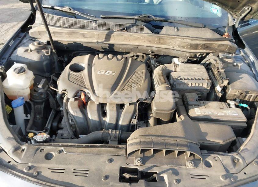 Photo 10 of 2015 Kia Optima LX (VIN 5XXGM4A74FG386287)