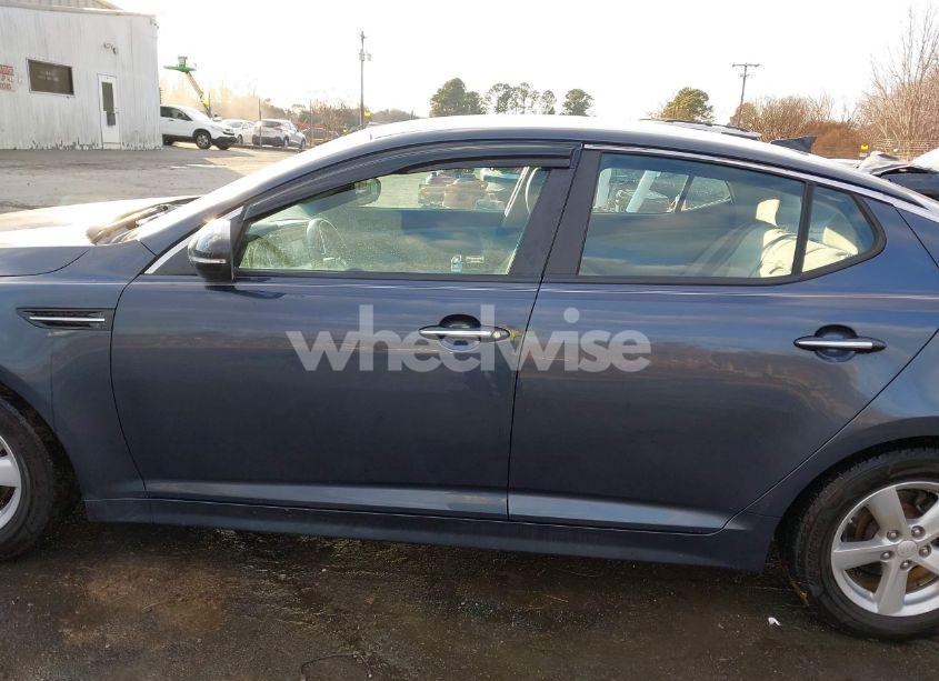 Photo 14 of 2015 Kia Optima LX (VIN 5XXGM4A74FG386287)