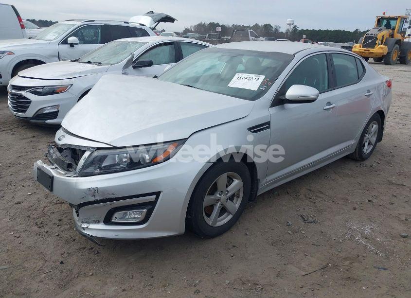 Photo 2 of 2015 Kia Optima LX (VIN 5XXGM4A74FG397662)