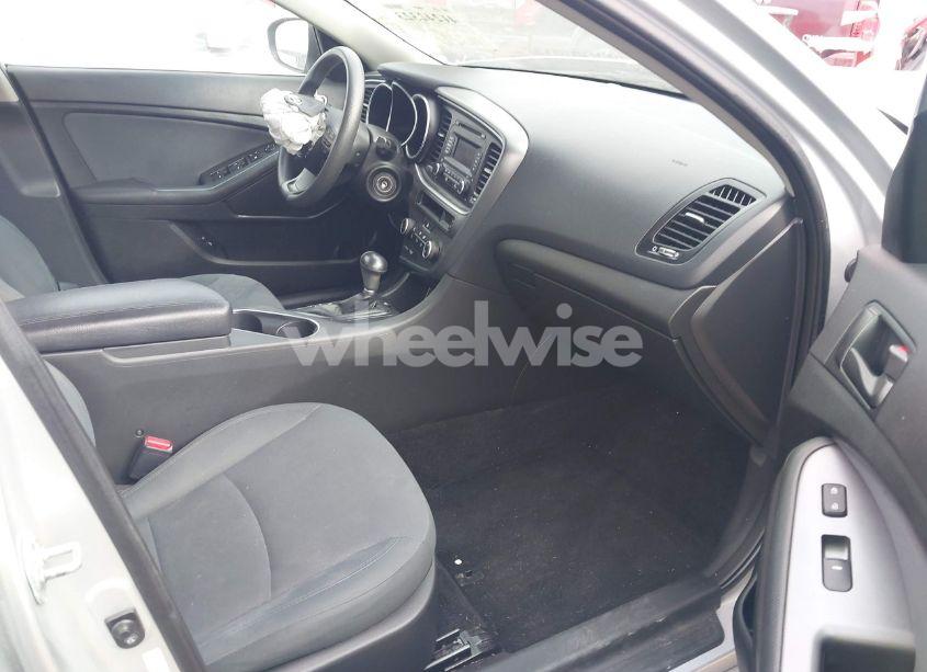 Photo 5 of 2015 Kia Optima LX (VIN 5XXGM4A74FG397662)