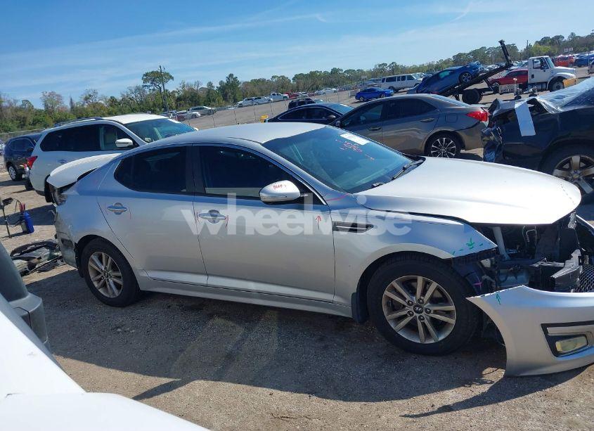 Photo 14 of 2015 Kia Optima LX (VIN 5XXGM4A74FG405193)