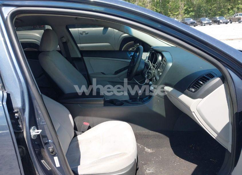 Photo 5 of 2015 Kia Optima LX (VIN 5XXGM4A74FG427839)