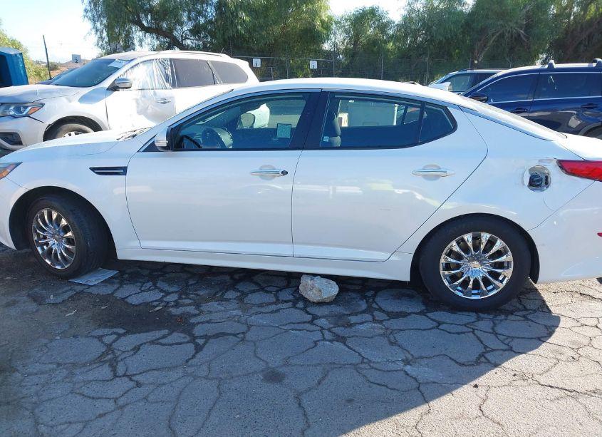 Photo 14 of 2015 Kia Optima LX (VIN 5XXGM4A74FG433639)