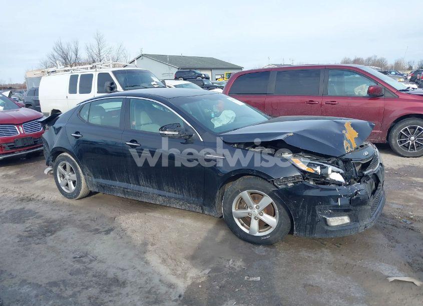 Photo 12 of 2015 Kia Optima LX (VIN 5XXGM4A74FG433933)