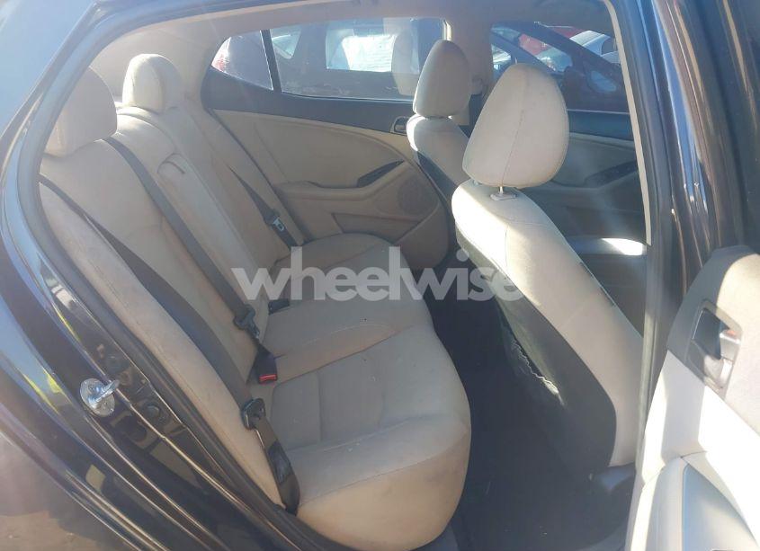 Photo 8 of 2015 Kia Optima LX (VIN 5XXGM4A74FG438565)