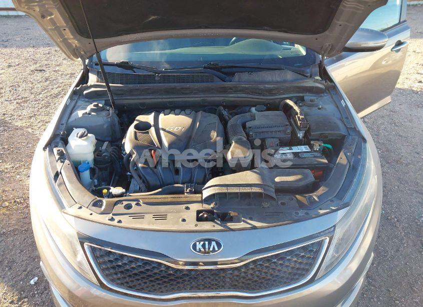 Photo 10 of 2015 Kia Optima LX (VIN 5XXGM4A74FG446312)