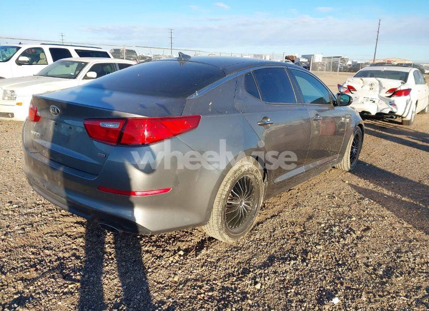Photo 4 of 2015 Kia Optima LX (VIN 5XXGM4A74FG446312)
