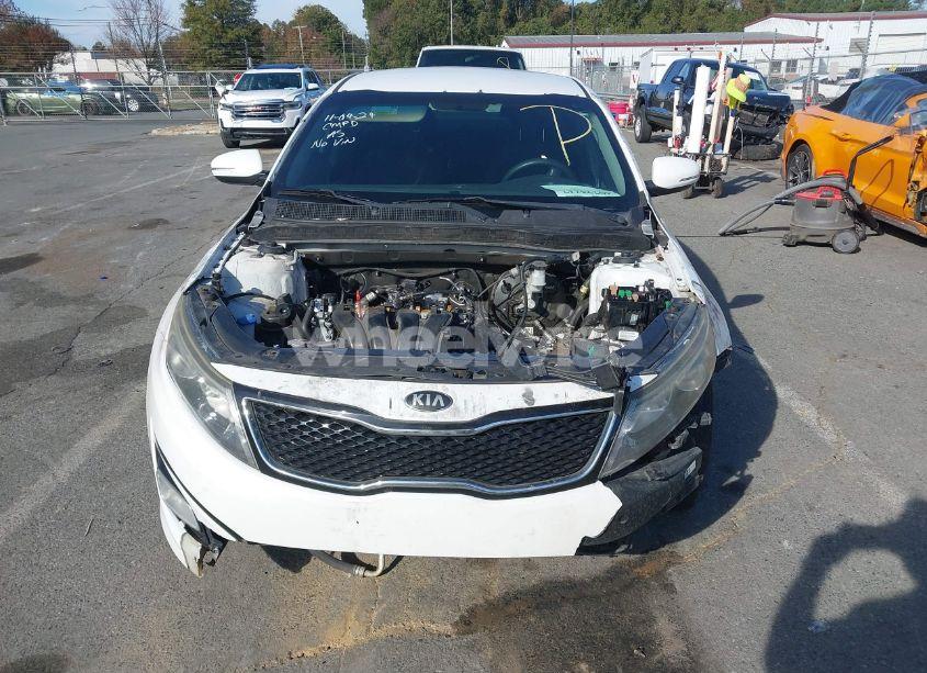Photo 12 of 2015 Kia Optima LX (VIN 5XXGM4A74FG449761)