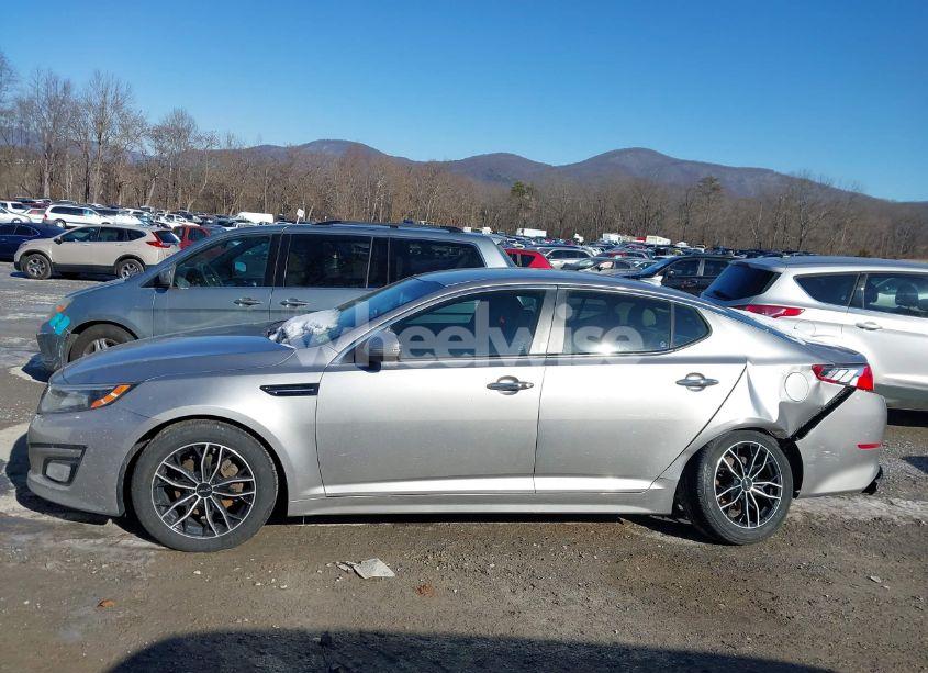 Photo 15 of 2015 Kia Optima LX (VIN 5XXGM4A74FG461909)