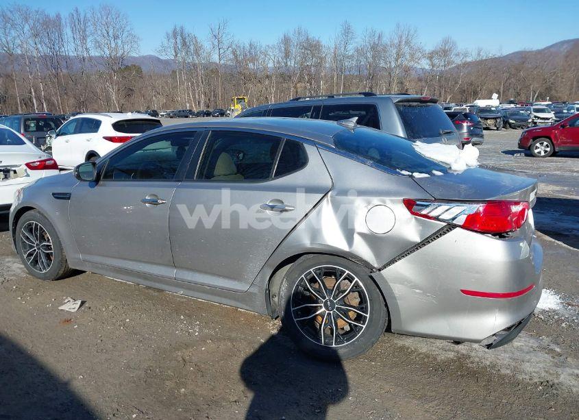 Photo 6 of 2015 Kia Optima LX (VIN 5XXGM4A74FG461909)