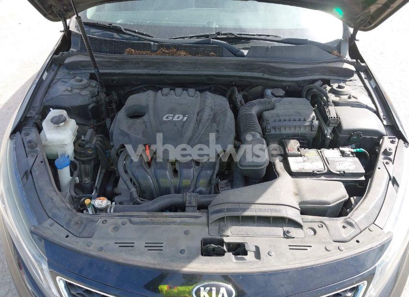 Photo 10 of 2015 Kia Optima LX (VIN 5XXGM4A74FG462090)