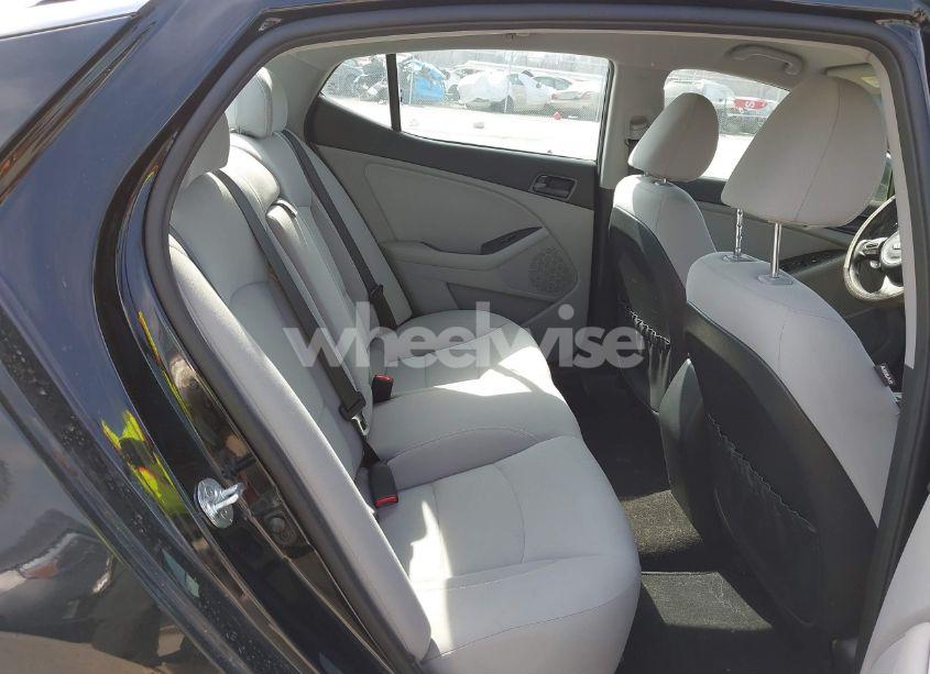 Photo 8 of 2015 Kia Optima LX (VIN 5XXGM4A74FG462090)