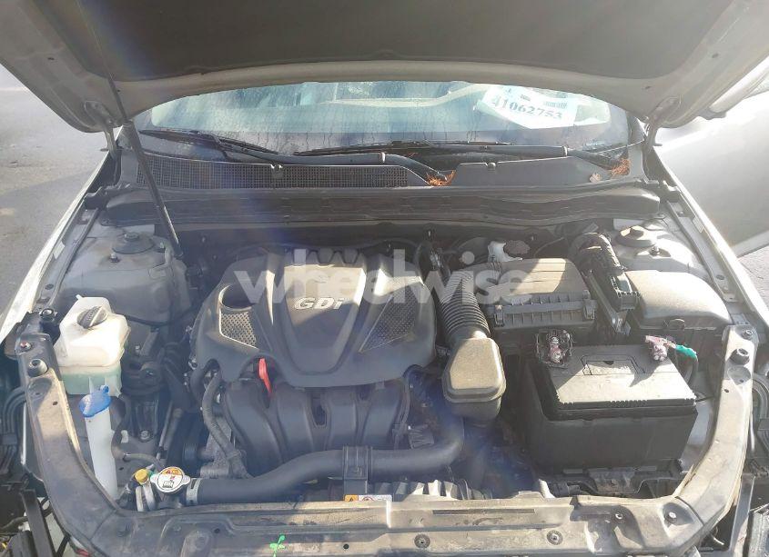 Photo 10 of 2015 Kia Optima LX (VIN 5XXGM4A74FG463367)