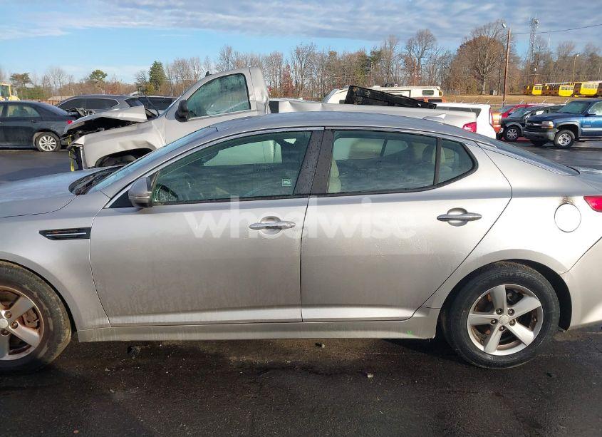 Photo 15 of 2015 Kia Optima LX (VIN 5XXGM4A74FG463367)