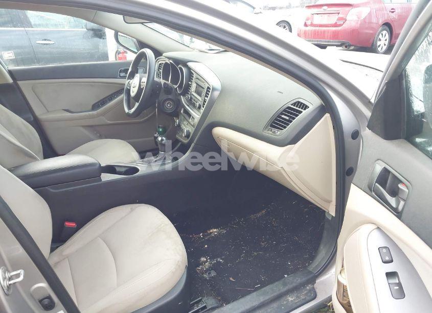 Photo 5 of 2015 Kia Optima LX (VIN 5XXGM4A74FG463367)