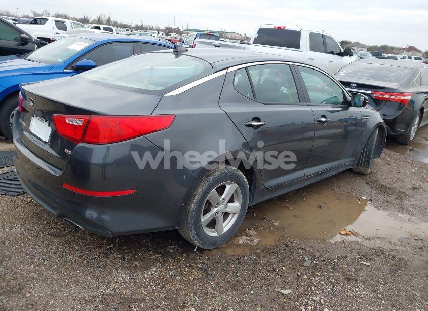 Photo 4 of 2015 Kia Optima LX (VIN 5XXGM4A74FG465975)