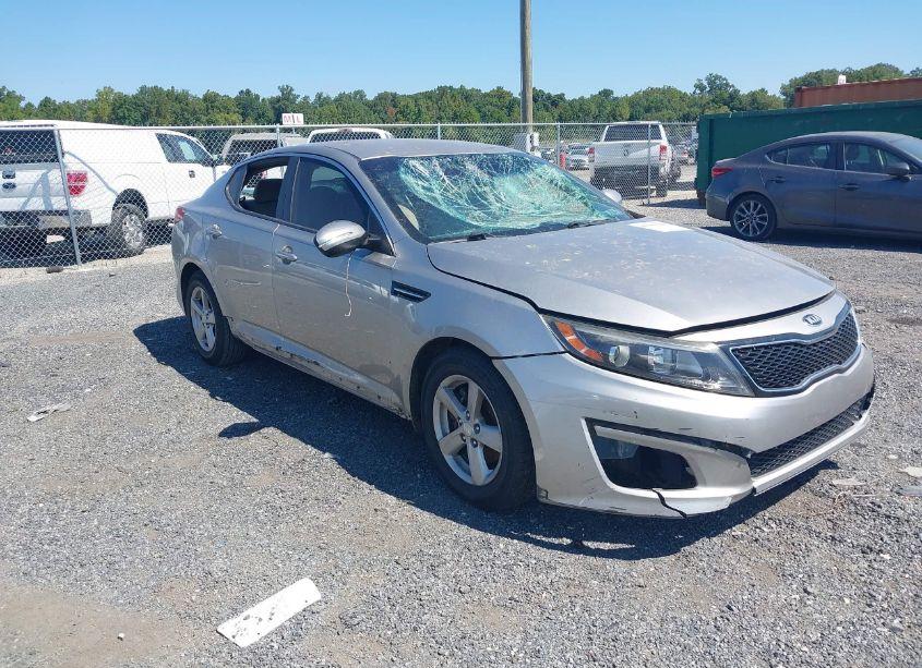 2015 Kia Optima LX (VIN 5XXGM4A74FG474076) main photo