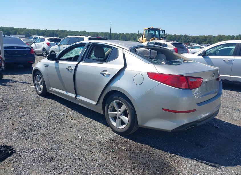 Photo 3 of 2015 Kia Optima LX (VIN 5XXGM4A74FG474076)