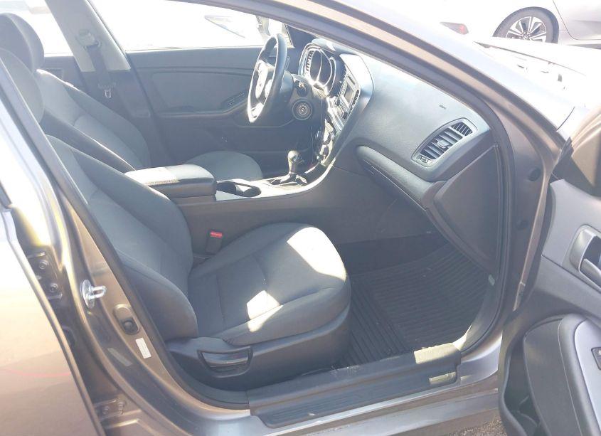 Photo 5 of 2015 Kia Optima LX (VIN 5XXGM4A74FG475891)