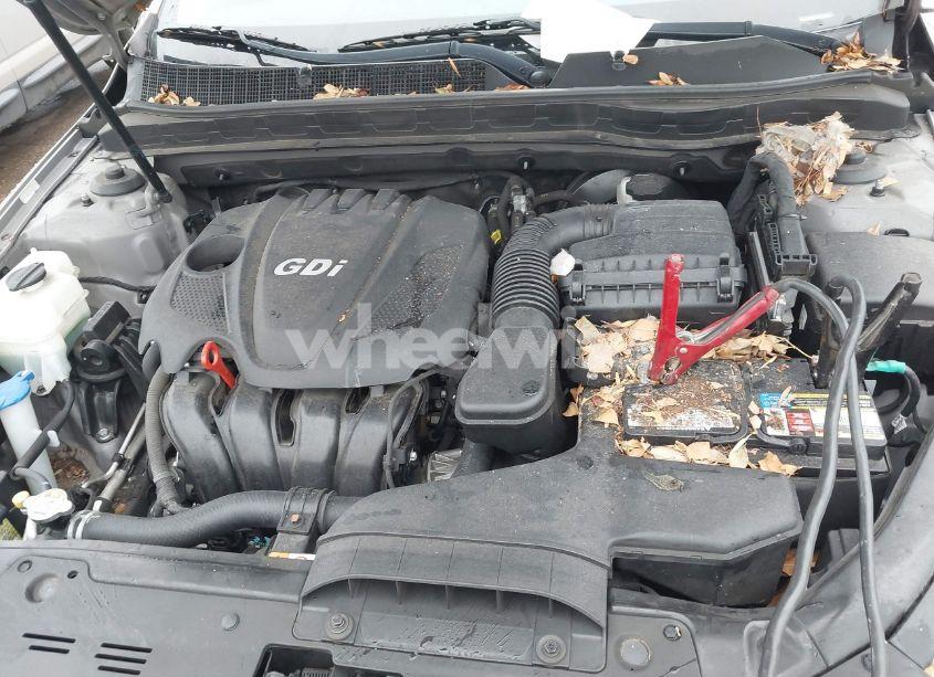 Photo 10 of 2015 Kia Optima LX (VIN 5XXGM4A74FG477673)