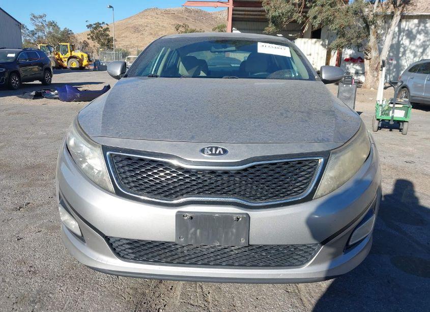 Photo 6 of 2015 Kia Optima LX (VIN 5XXGM4A74FG481481)