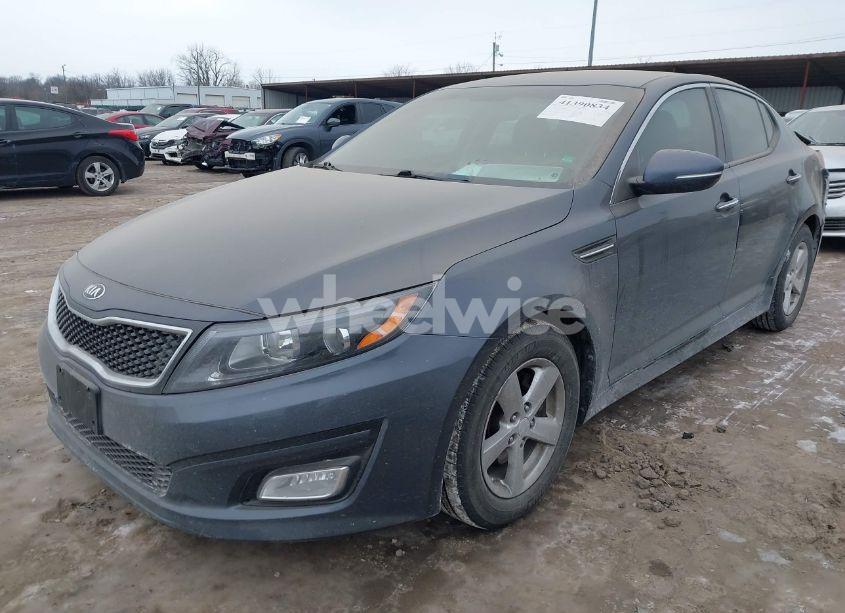 Photo 2 of 2015 Kia Optima LX (VIN 5XXGM4A74FG482663)