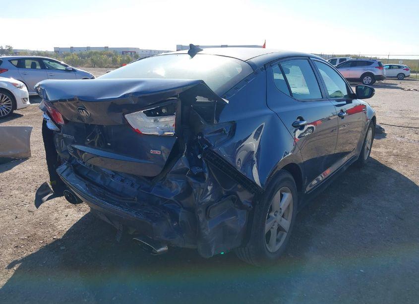 Photo 4 of 2015 Kia Optima LX (VIN 5XXGM4A74FG486762)