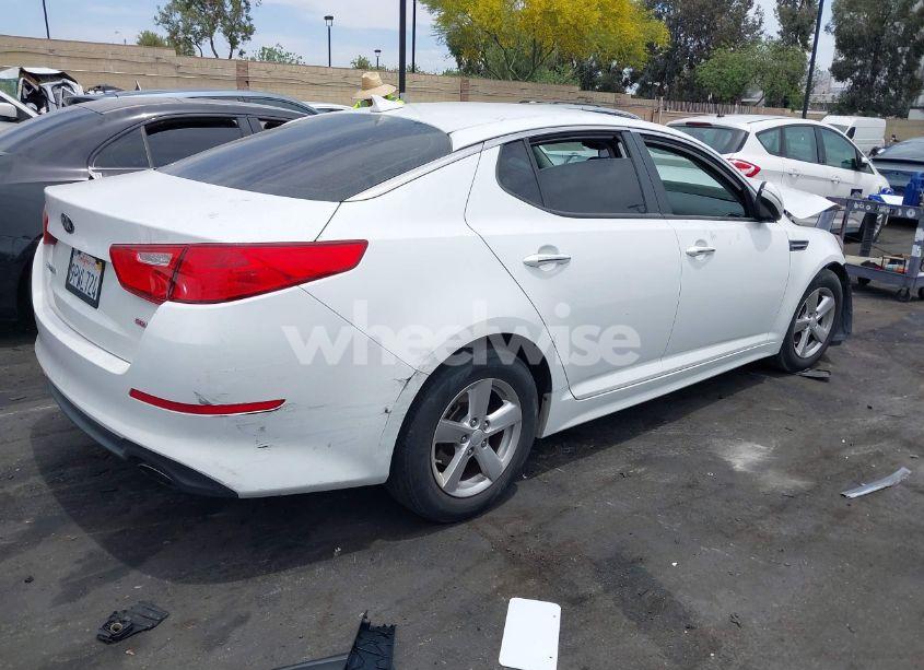 Photo 4 of 2015 Kia Optima LX (VIN 5XXGM4A74FG503673)