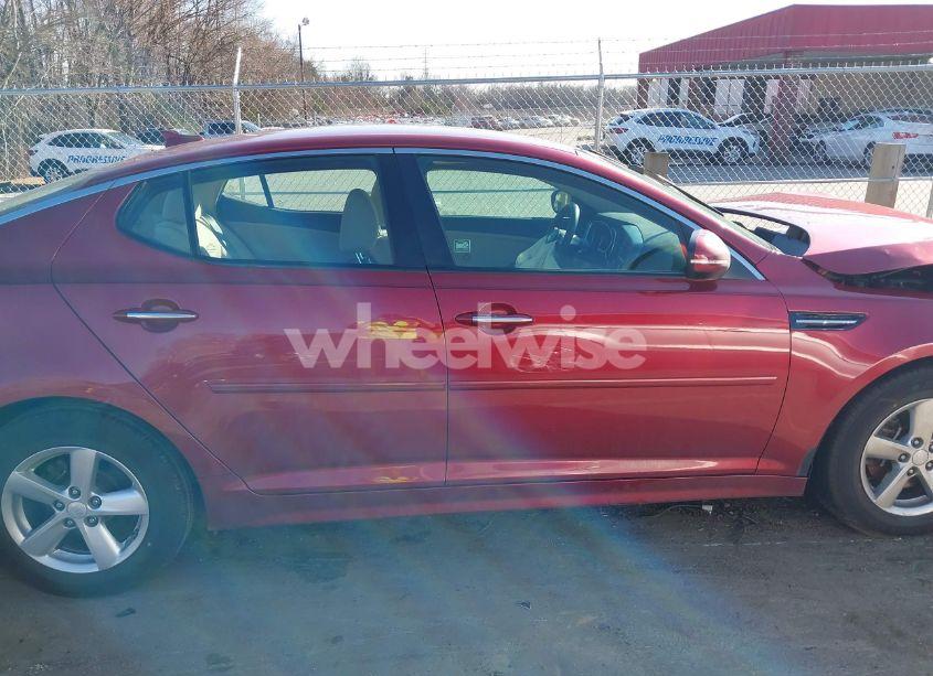 Photo 13 of 2015 Kia Optima LX (VIN 5XXGM4A74FG510395)