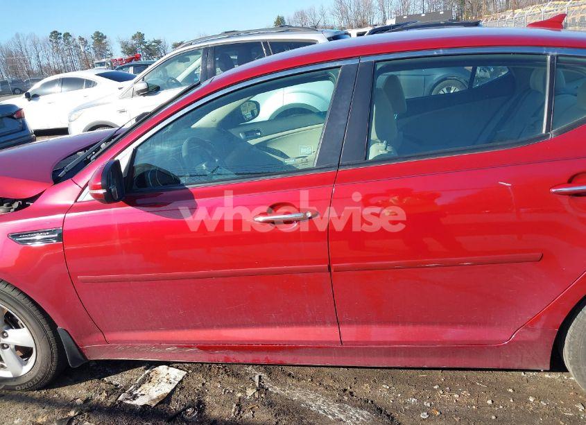 Photo 14 of 2015 Kia Optima LX (VIN 5XXGM4A74FG510395)