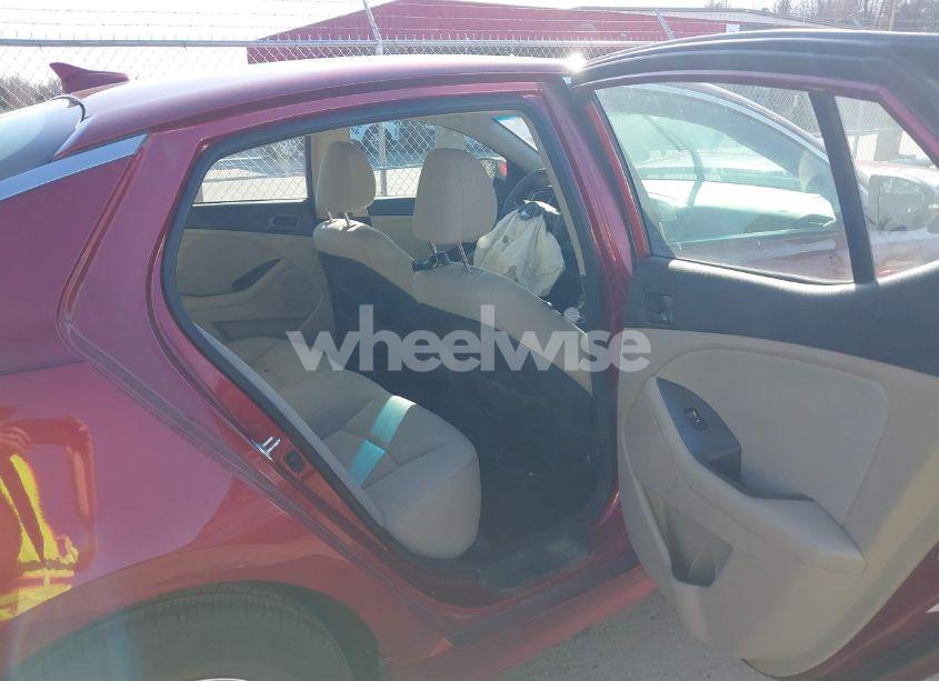 Photo 8 of 2015 Kia Optima LX (VIN 5XXGM4A74FG510395)