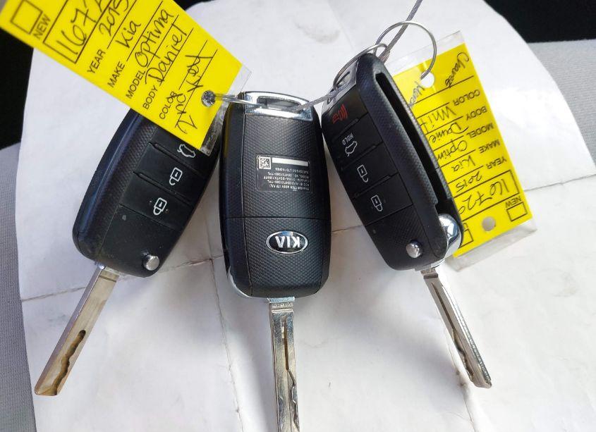 Photo 11 of 2015 Kia Optima LX (VIN 5XXGM4A74FG517881)